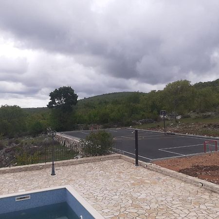 Patakun Holiday Home For 5, With Heated Pool Lecevica Dış mekan fotoğraf