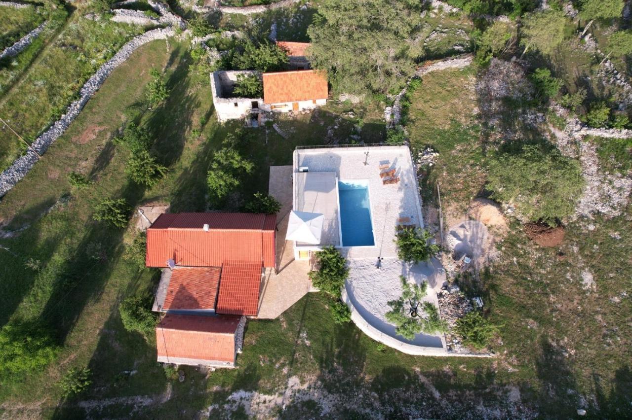 Patakun Holiday Home For 5, With Heated Pool Lecevica Dış mekan fotoğraf