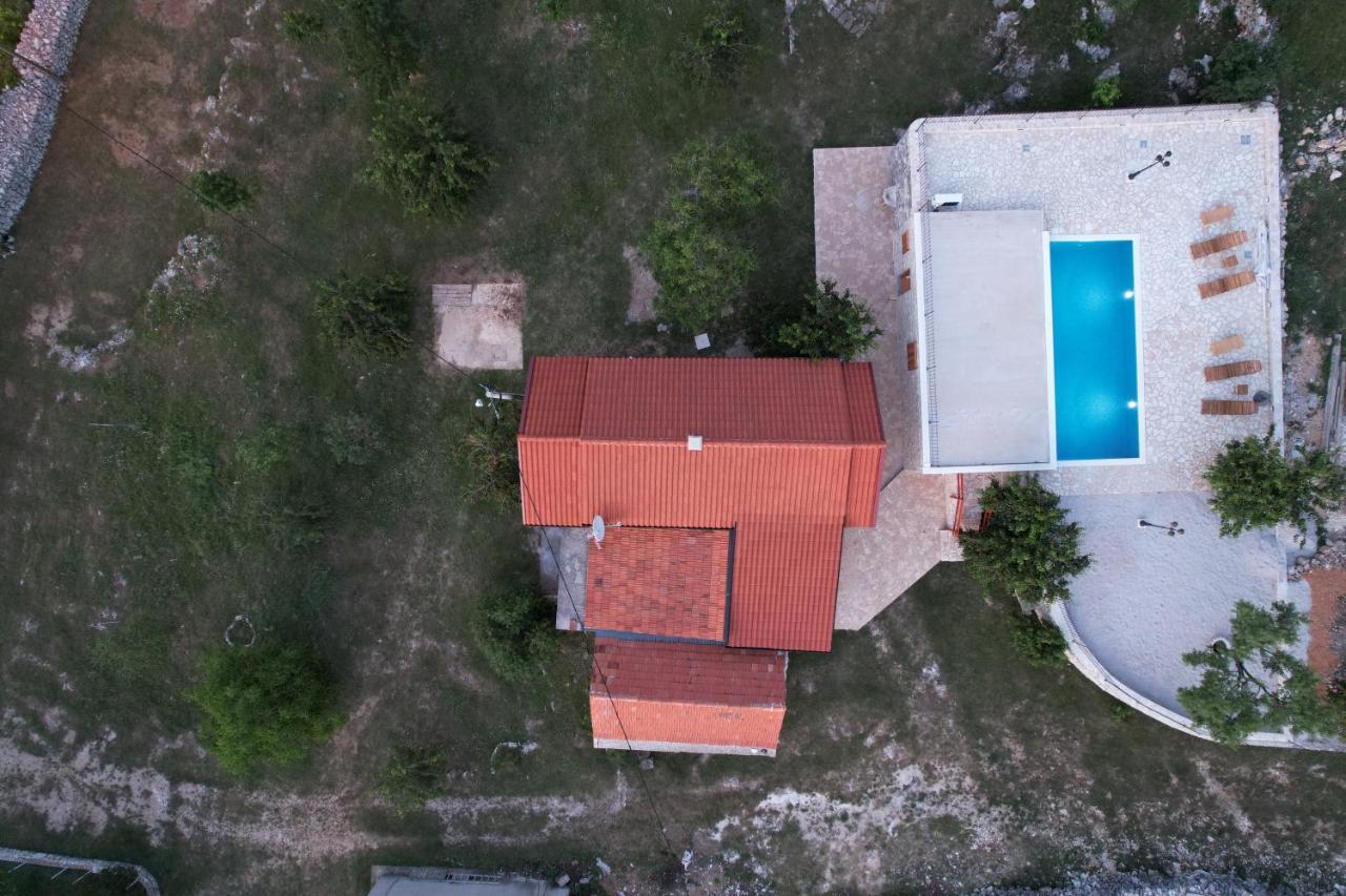 Patakun Holiday Home For 5, With Heated Pool Lecevica Dış mekan fotoğraf